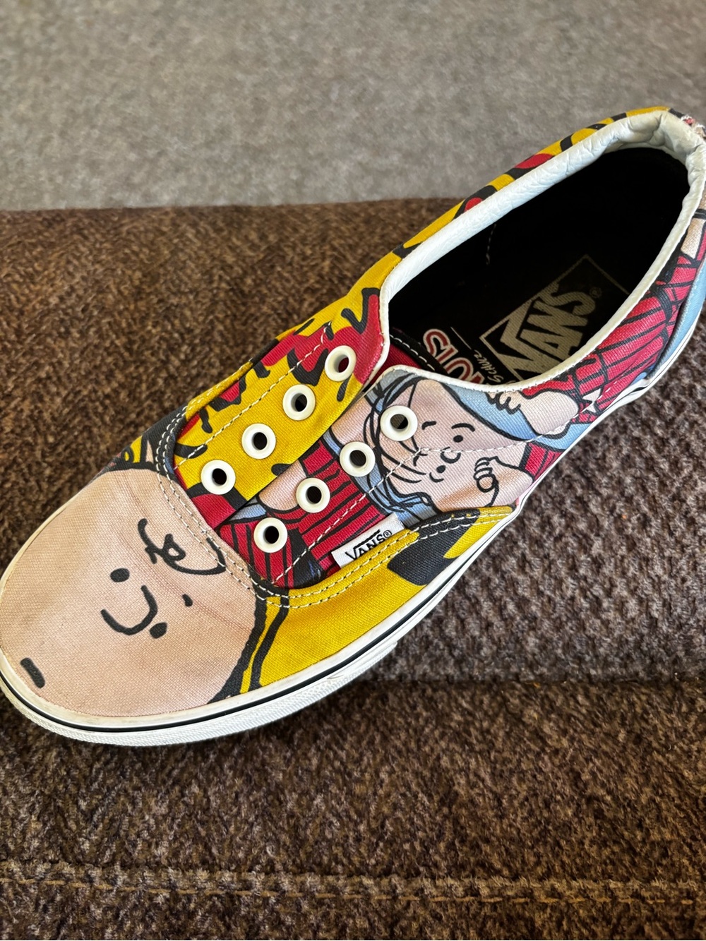 Peanuts Multicolor Graphic Slip-On Shoe gently used size 6 US men or  women 7/12 - Picture 7 of 8
